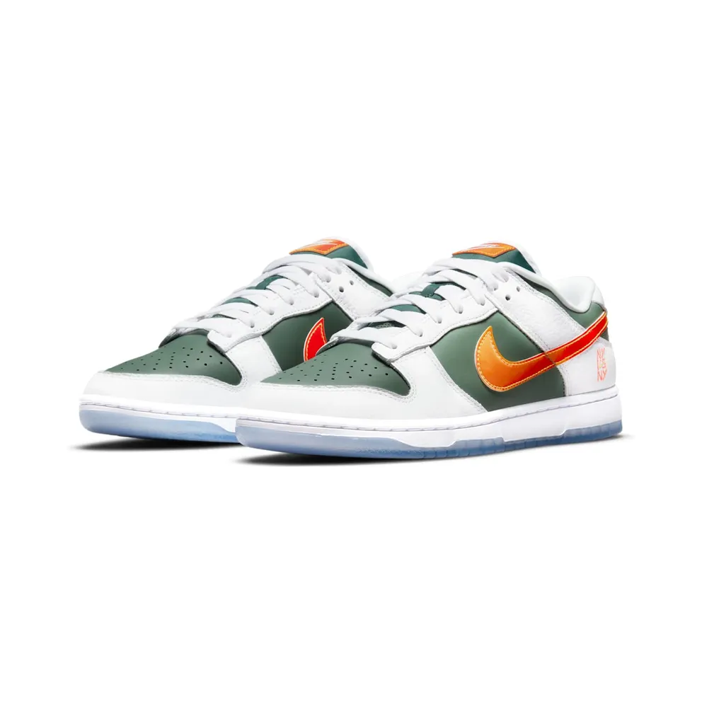 Nike Dunk Low SE NY vs. NY (DN2489-300)