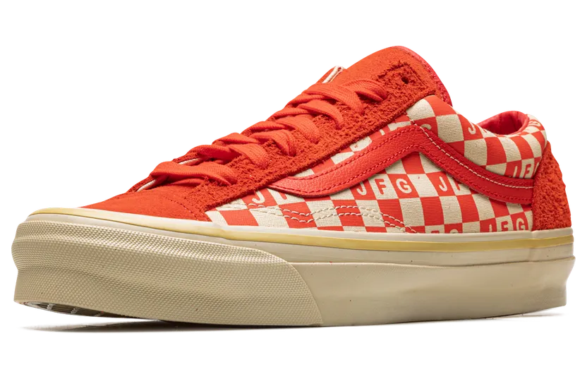 vans-style VN0A4BVEZYE