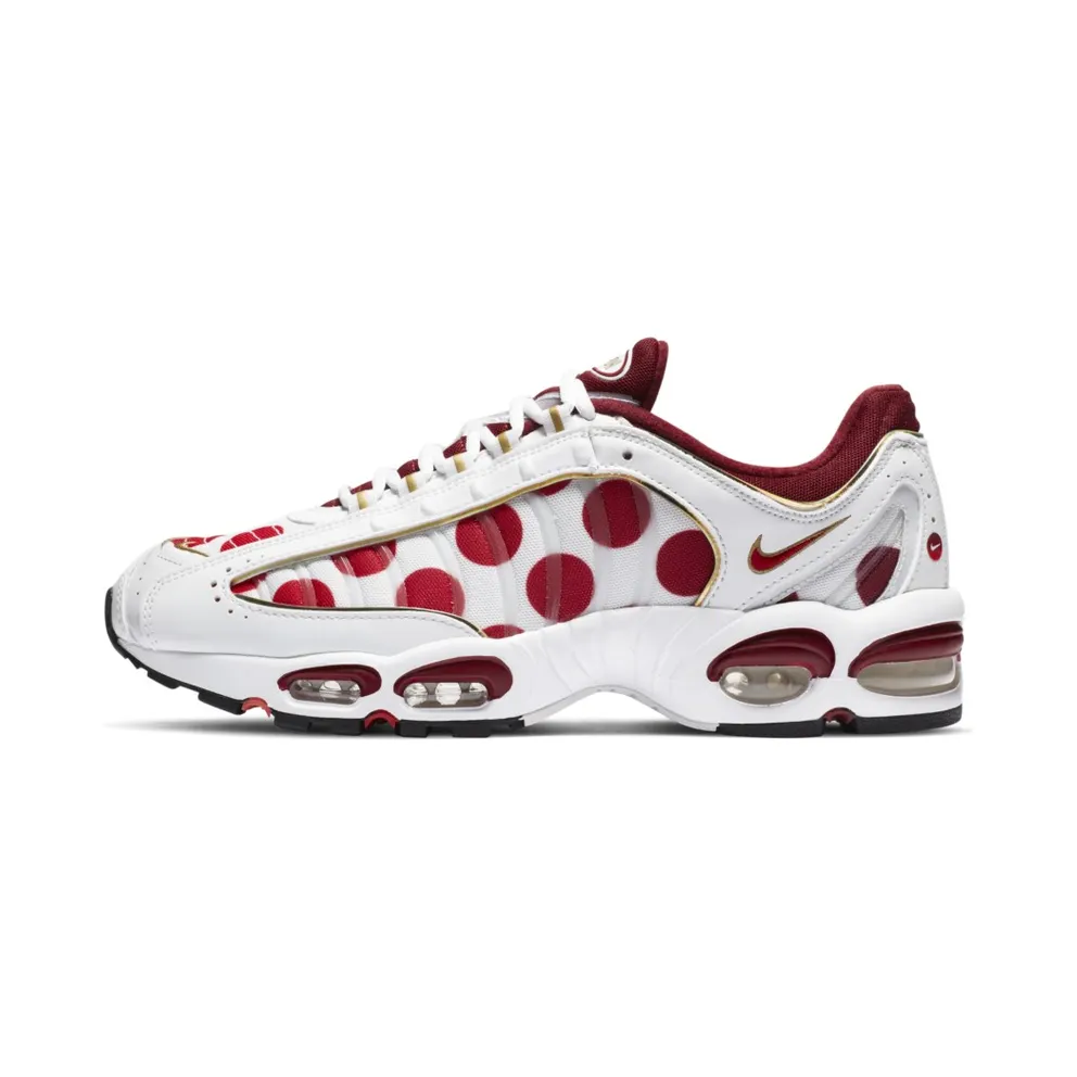 Nike Air Max Tailwind 4 Nippon White/Metallic Gold-Team Red (CW4810-167)