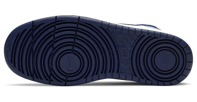 nike-court CD7782-107