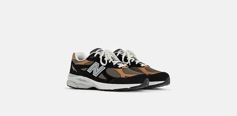 New Balance 990v3 “Made in USA” (M990BB3)