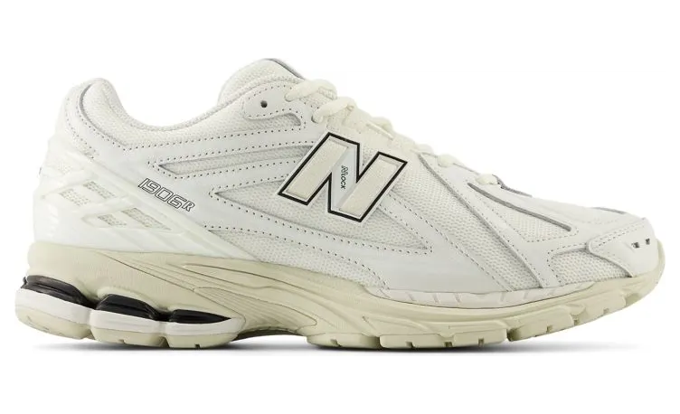 New Balance 1906R White Black (M1906RWW)