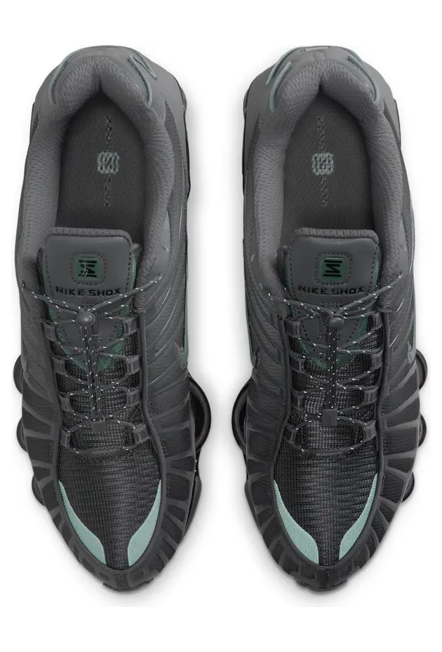 nike-shox IM5998-068