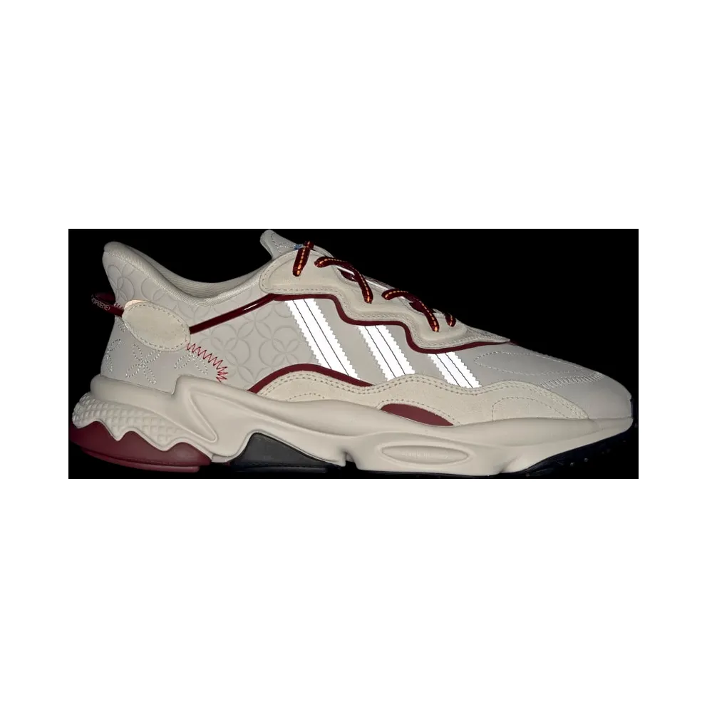 adidas OZWEEGO Chalk White / Off White / Collegiate Burgundy (GX8878)