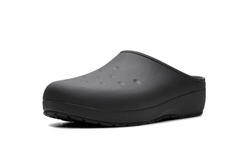 Crocs Classic Quiet Clog “Black” (209968-0LD)
