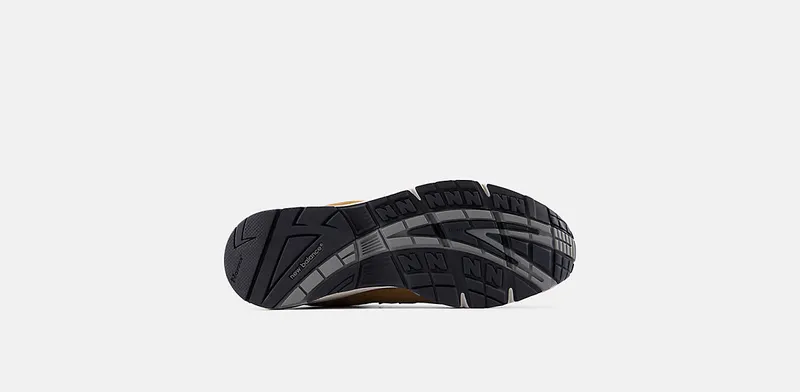 New Balance 991 (M991CM1)