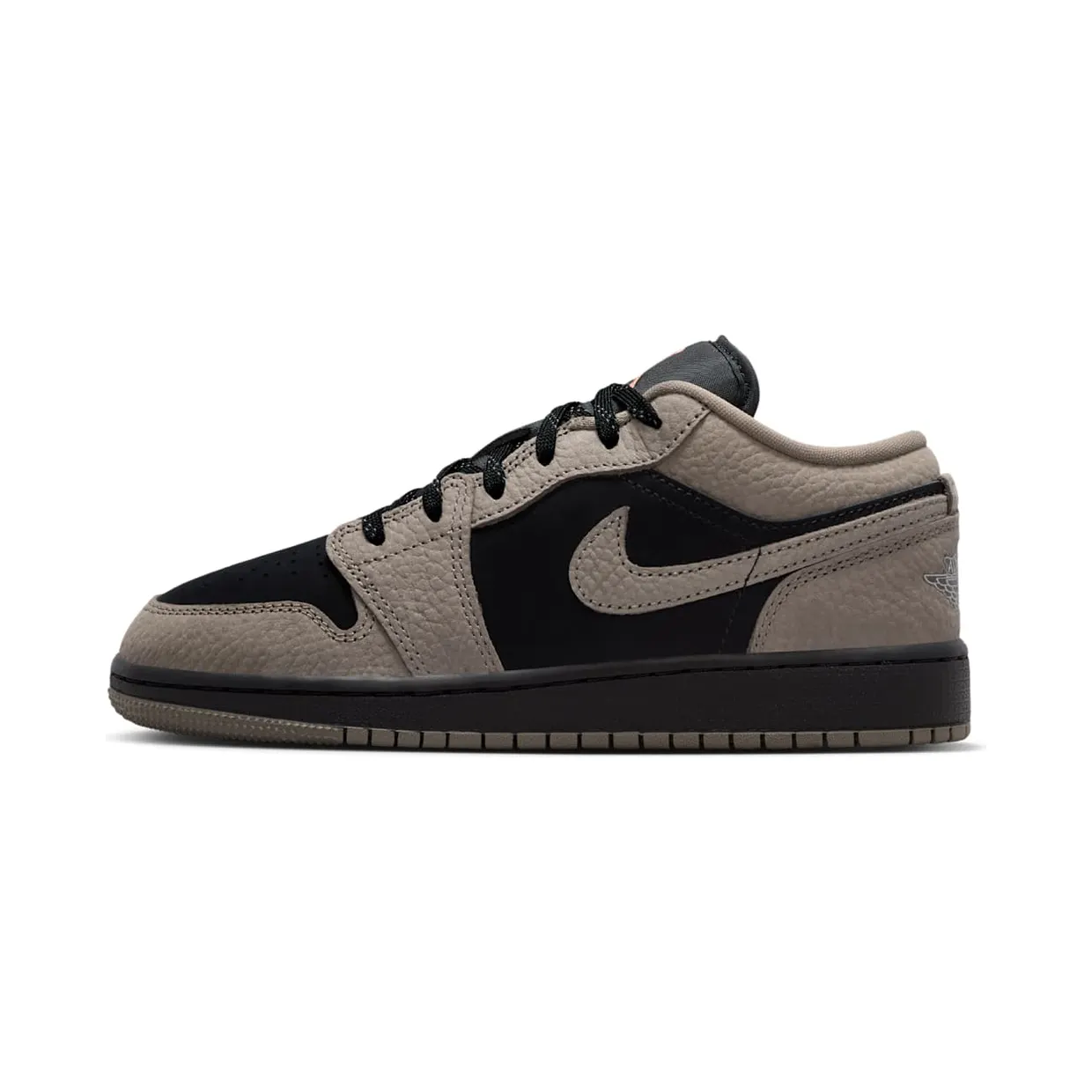 air-jordan-1 IB7111-005