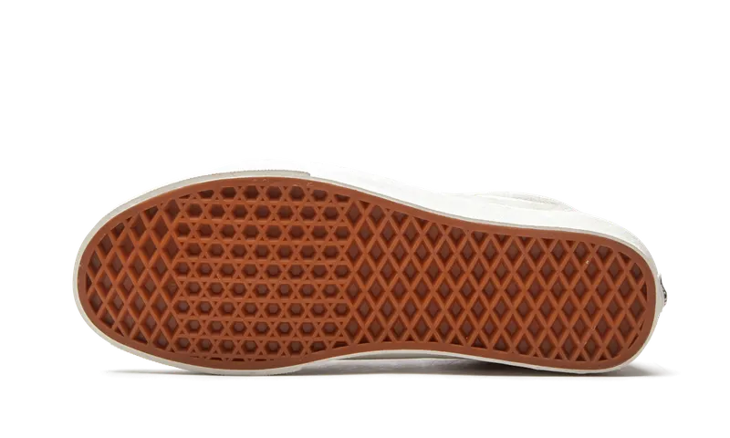 Vans Old Skool “Pig Suede – Marshmallow” (VN0A4U3B19A)