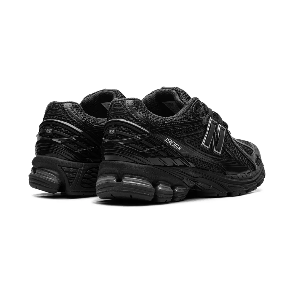 New Balance 1906R Black Metallic (M1906RJB)