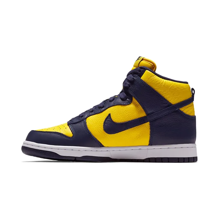 nike-dunk 850477-700