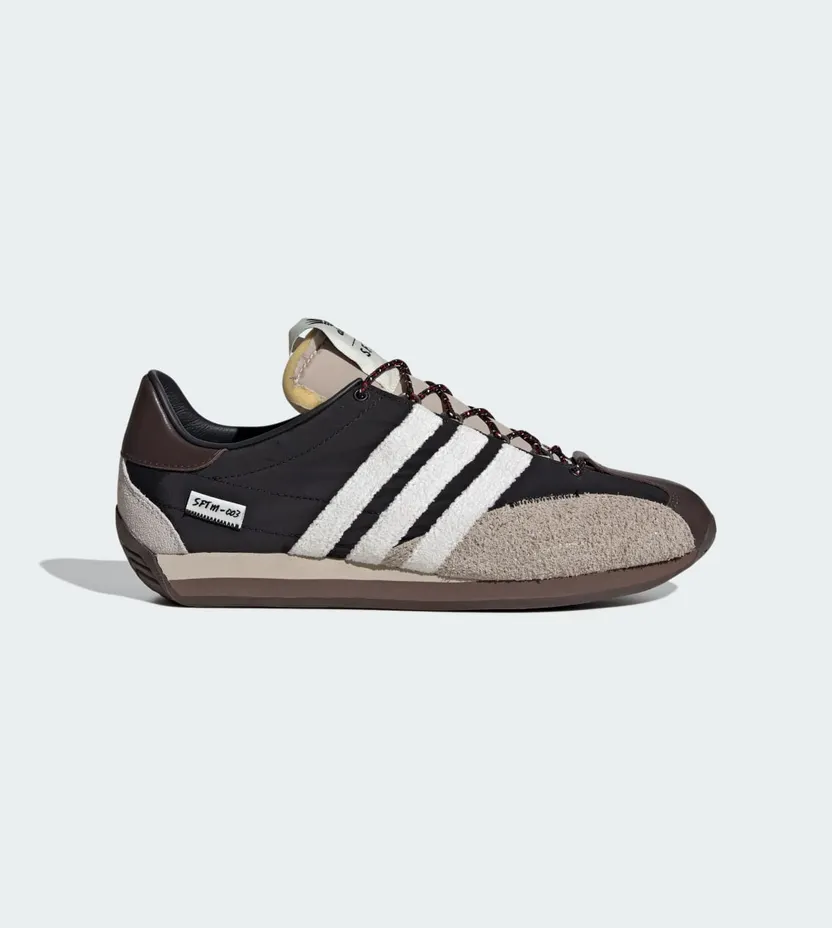 Adidas Country ID3546