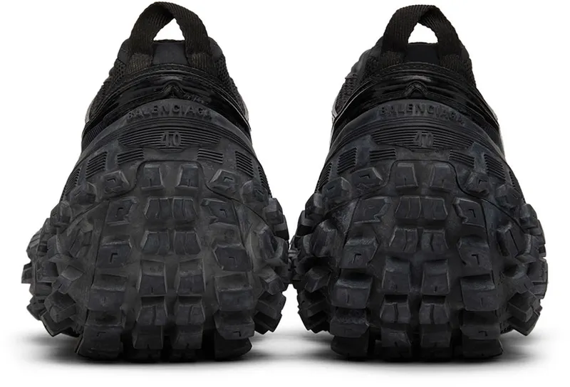 Balenciaga Black Defender (685611 W2RA6)
