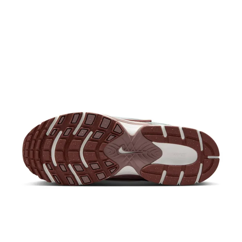 Nike V5 RNR “Smokey Mauve / Red Sepia / Malt / Metallic Silver” (HQ7901-200)
