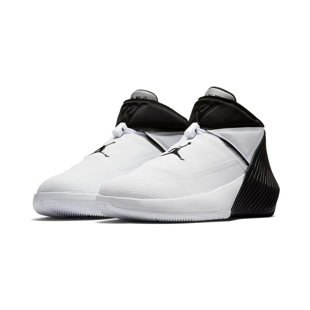 Jordan Why Not Zer0.1 2-Way White/Black (AA2510-110)
