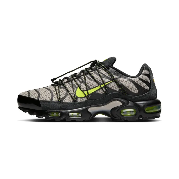 Nike Air Max Plus Utility “Black / College Grey / Volt” (FD0670-003)