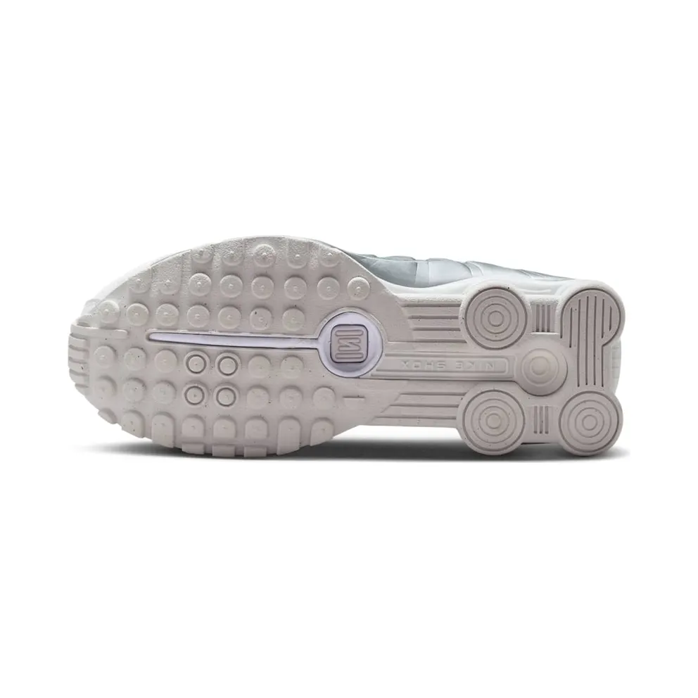 Nike Shox R4 GS “White Bright Crimson Metallic Silver” (CW2626-101)