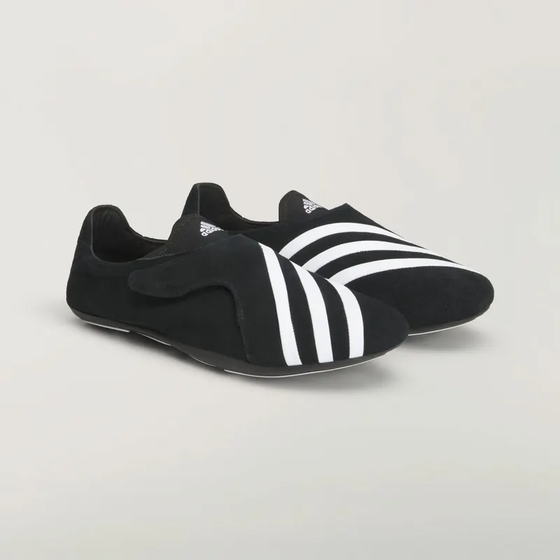 Adidas PW Vario Flat Earther Sports Shoes Core Black / Cloud White / Core Black (KJ0953)