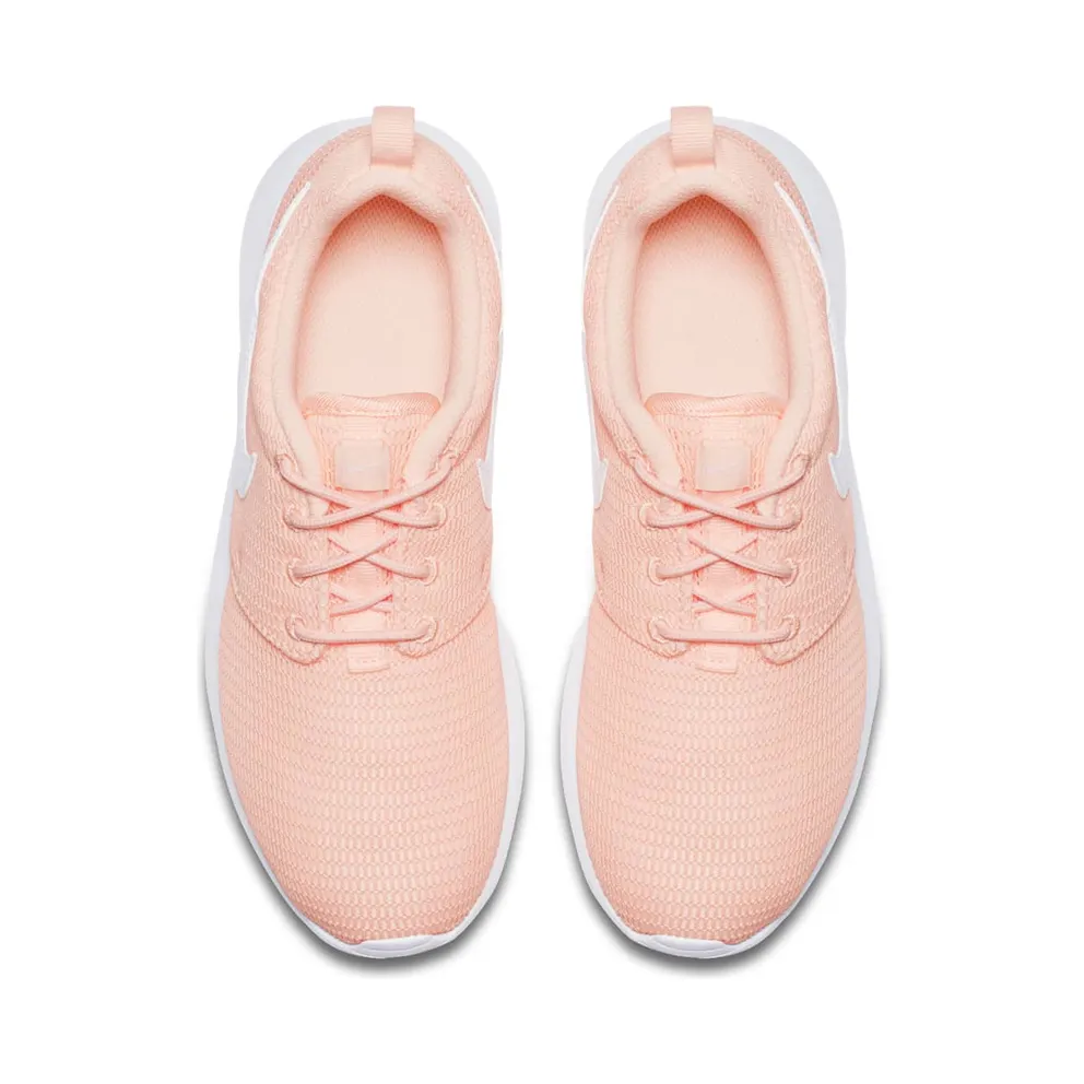 Nike Roshe One (GS) “Crimson Tint” (599729-802)