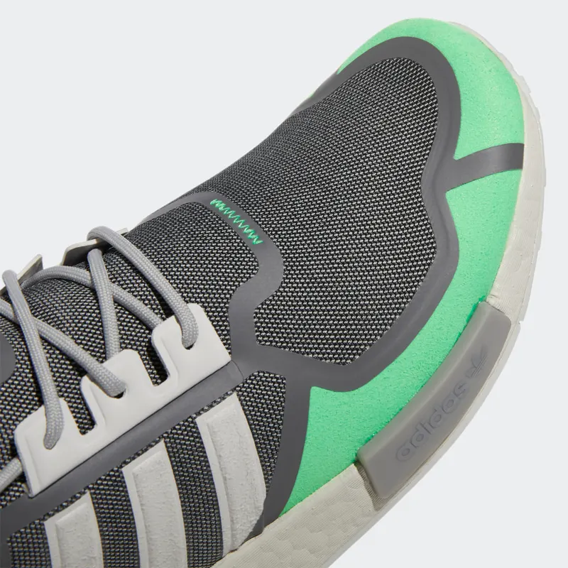 Adidas NMD_R1 Crystal White / Grey Three / Screaming Green (GZ9275)