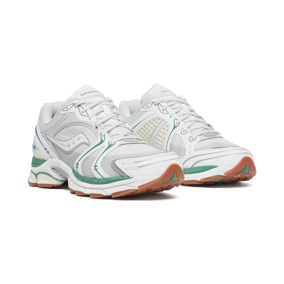 SAUCONY ProGrid Triumph 4 “Light Tan / Green” (S70935-2)