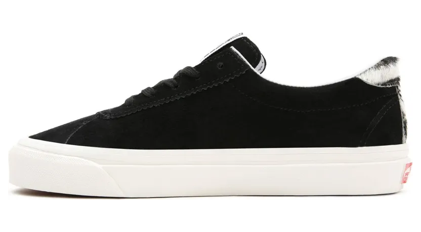 vans-style VN0A3WLQ4ZD