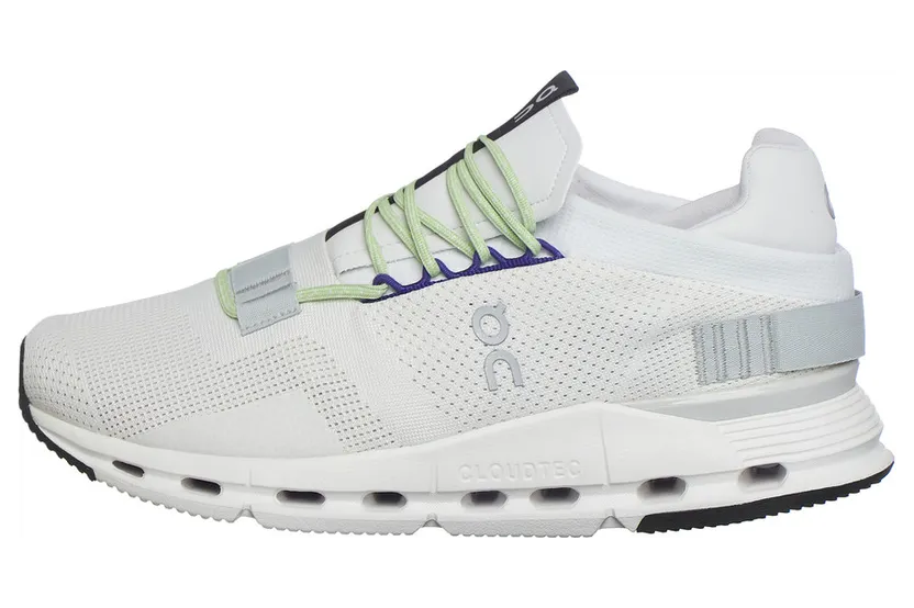 on-running-sneaker 2698989