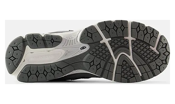 new-balance-2002r M2002RRD