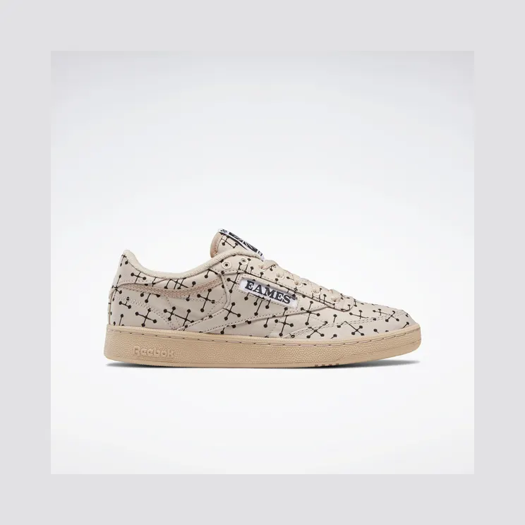 Reebok Eames Club C 85 Schoenen Modern Beige / Modern Beige / Core Black