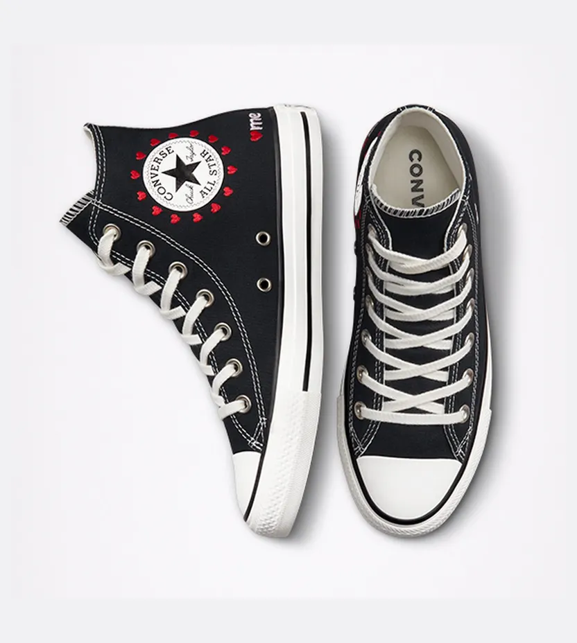 converse-chuck-taylor-all-star A01602C
