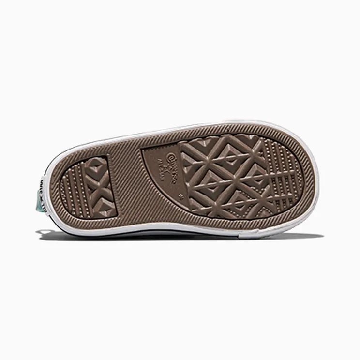converse-chuck-taylor-all-star A19096C
