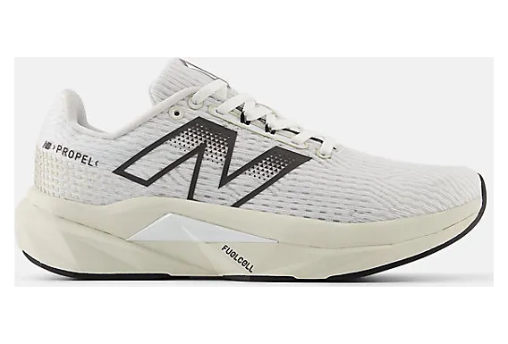 NEW BALANCE FuelCell Propel v5 “White / Linen / Black Cement” (WFCPRCX5)