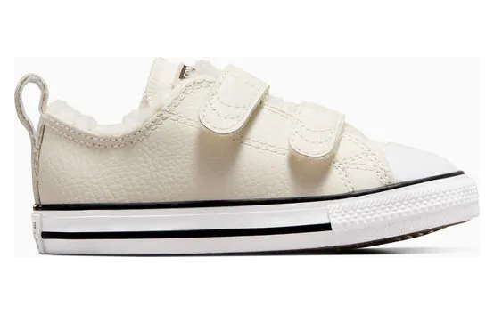 converse-chuck-taylor-all-star A06799C