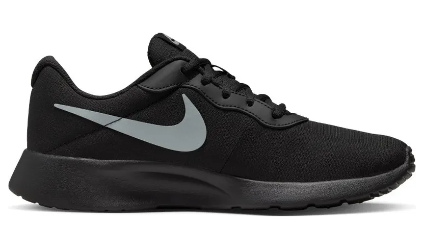 nike-tanjun DR4495-001