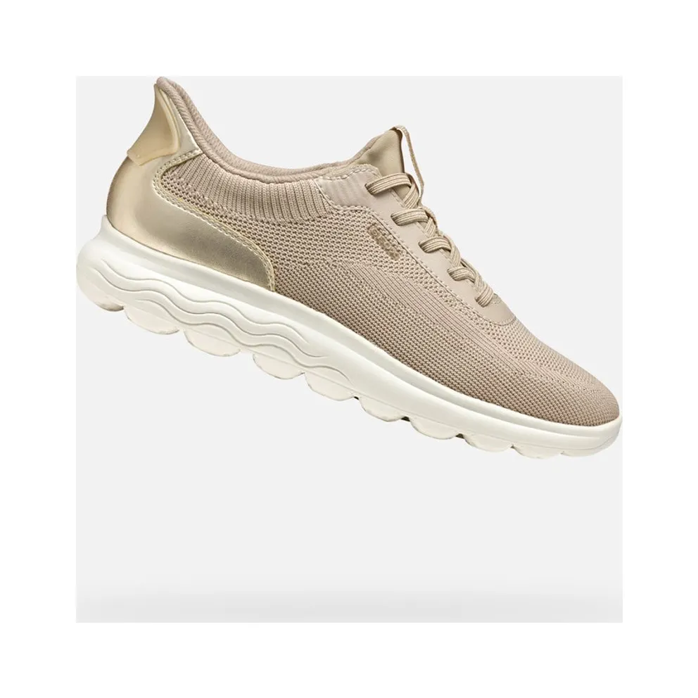 Geox sneaker Licht taupe/licht Gold (D557MA06KBNCH62L)