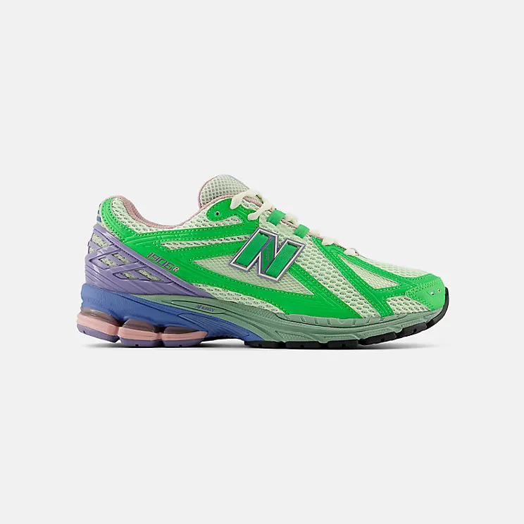 New Balance 1906R “Green Astral Purple” (M1906RVA)