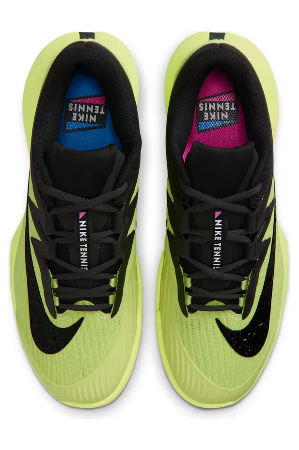 nikecourt IB6550-700