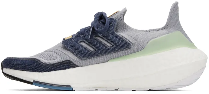 Adidas Ultraboost 22 Halo Silver / Shadow Navy / Linen Green (GX9158)