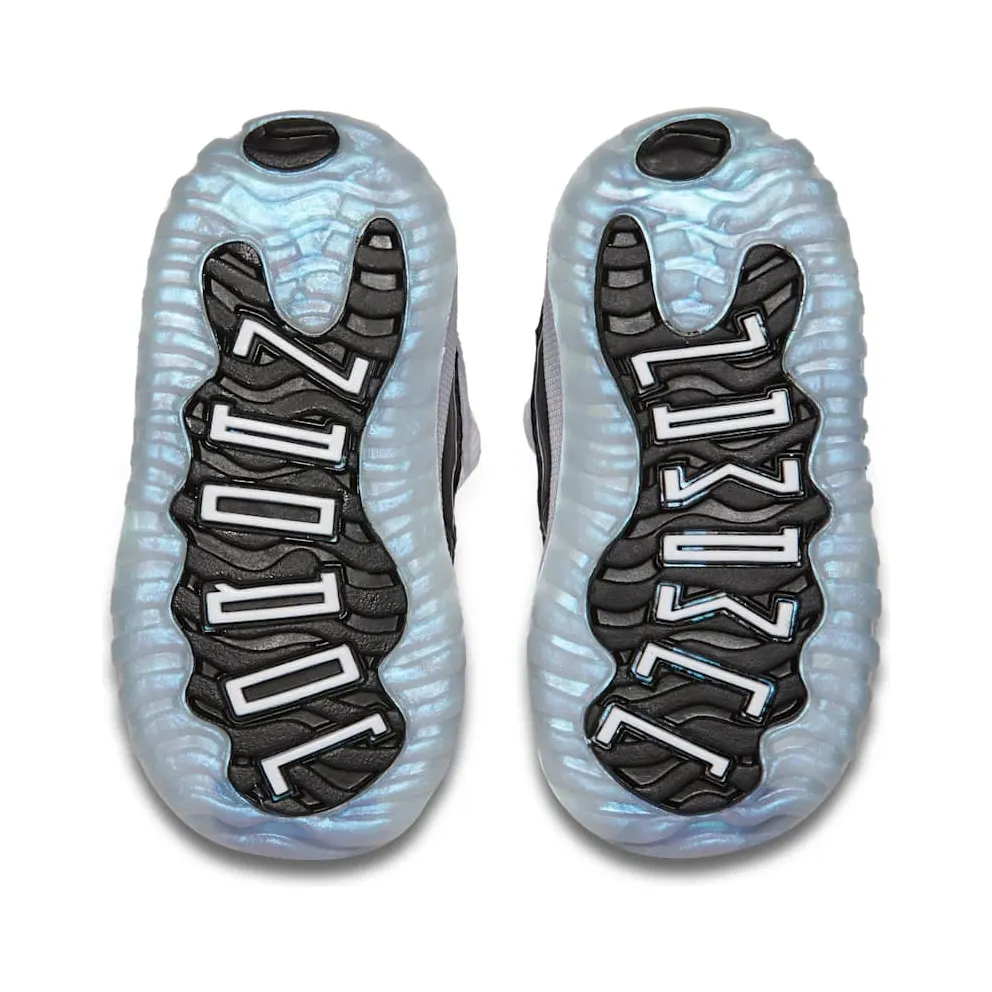 Jordan 11 Retro Low Iridescent (TD) White/Black-Emerald Rise (505836-145)