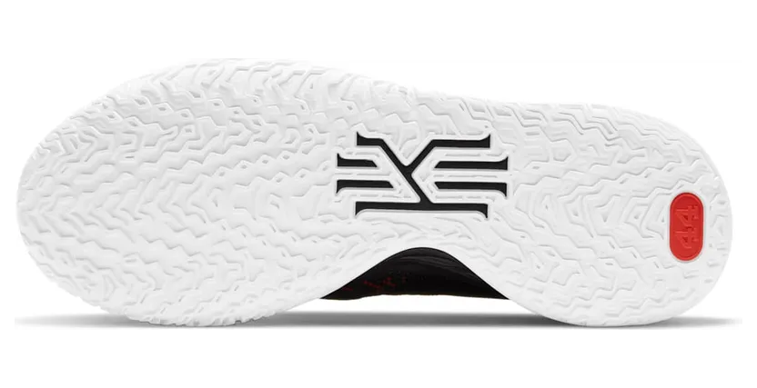 nike-kyrie CQ9326-003