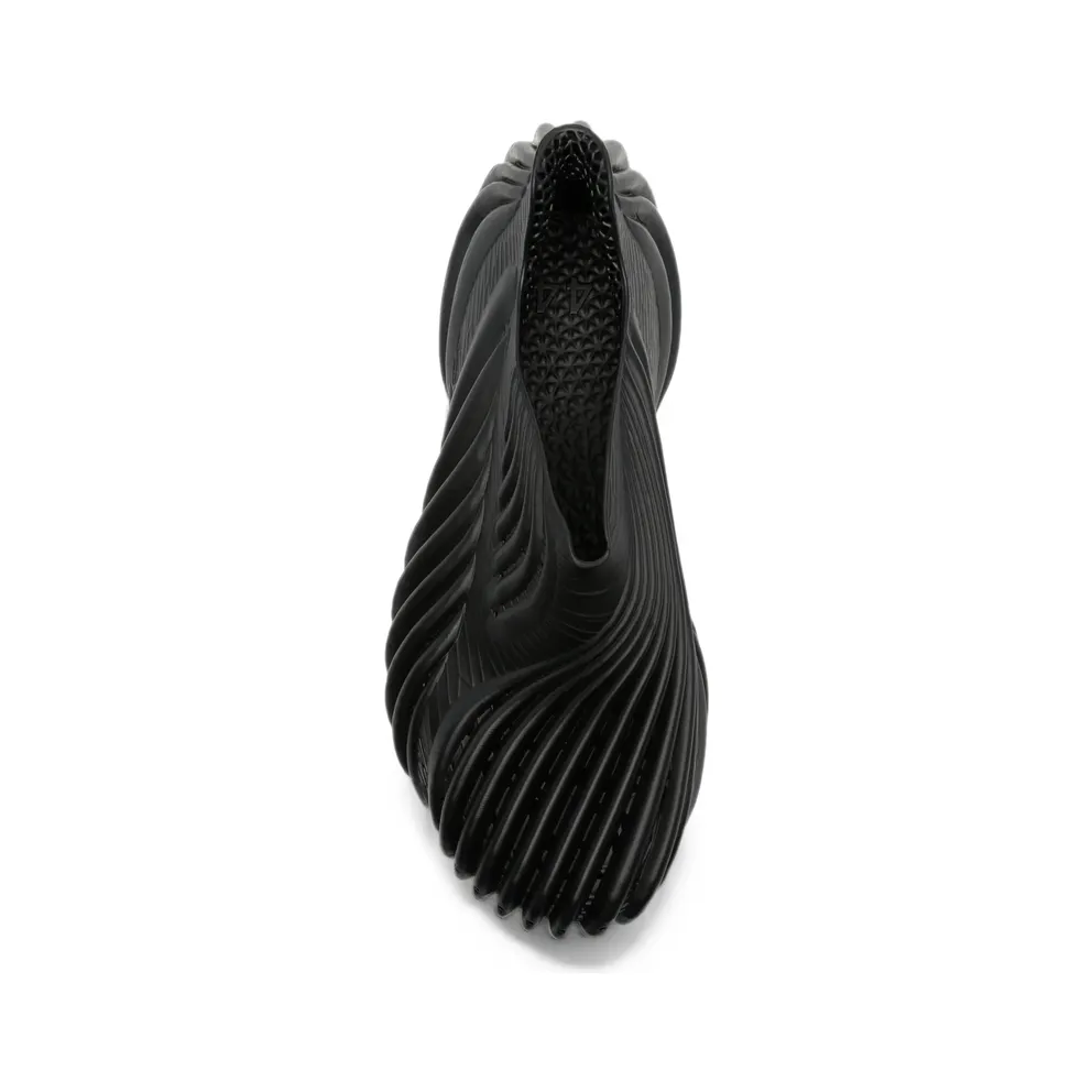 Aliveform Armis Low “Black” (ARMIS LOW CHARC)