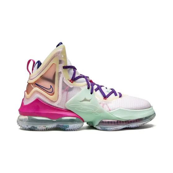 Nike LeBron 19 High-Top-Sneakers “White” (DH8459)