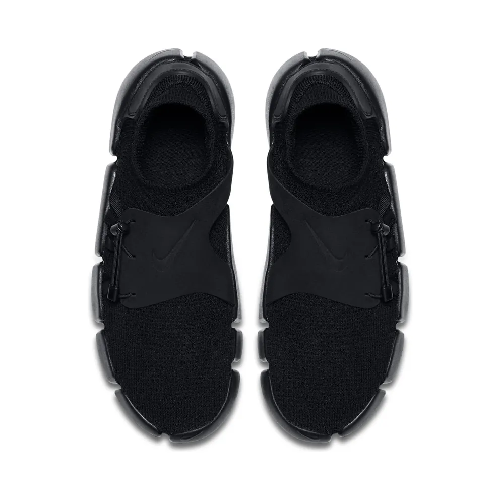 Nike Footscape Flyknit DM Triple Black Black/Black-Black (AO2611-003)