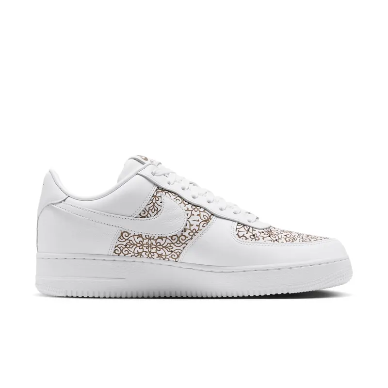 De laser-AF1 is terug: Nike Air Force 1 “Family Reunion” met Marrakesh-motieven (3)
