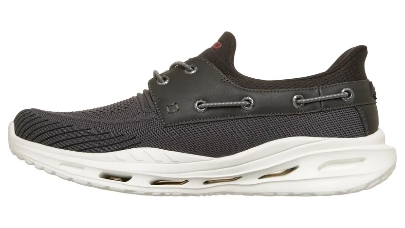 skechers-relaxed-fit 211321_CCBK