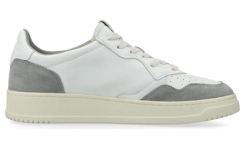 Autry Medalist Low W (goat / suede white / grey) – AULWGS37 (3)