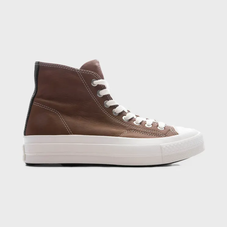 converse-chuck-taylor-all-star A17915C
