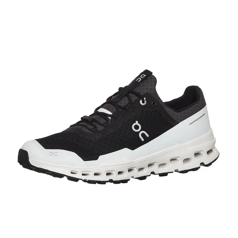 On Running Cloudultra Black / White (4499543)