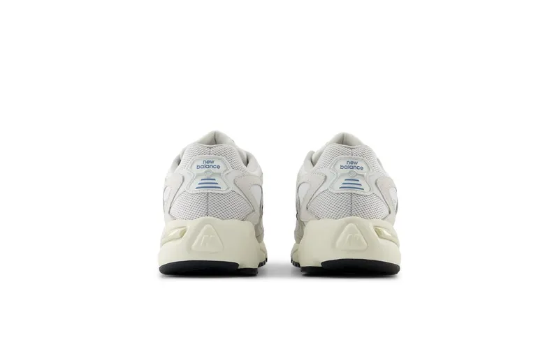 New Balance 725 White Reflection (ML725BA)