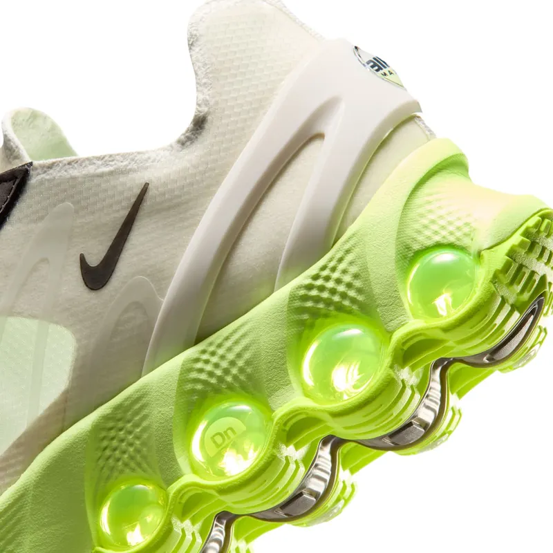 nike-air-max IO4479-200
