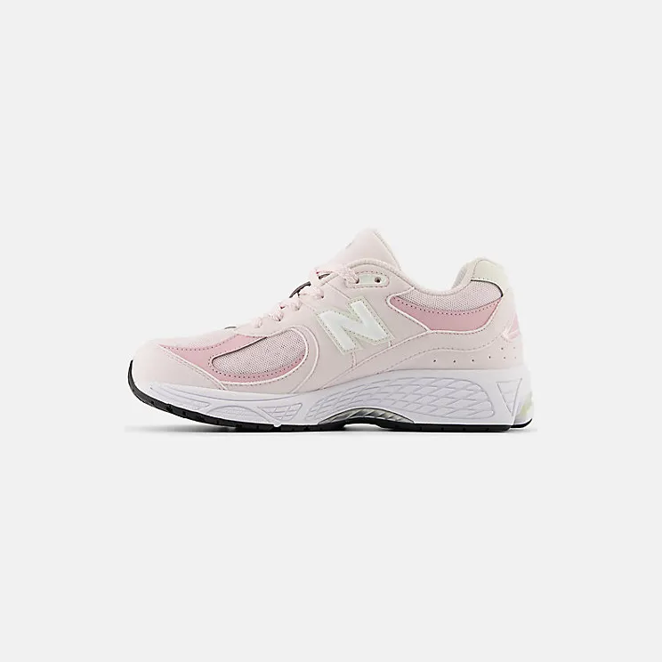 new-balance-2002r GC2002KB